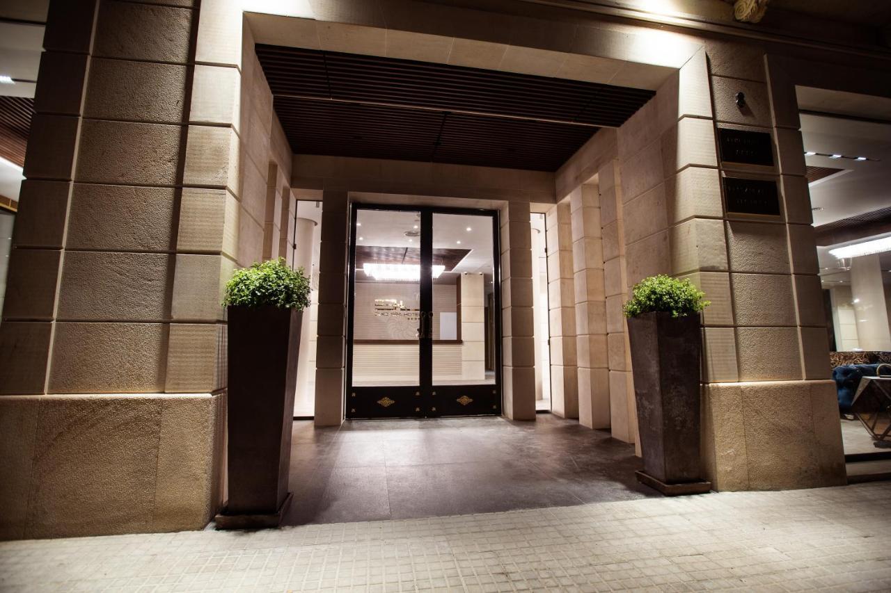 Boutique Hotel Elke Spa Superior ซานต์เฟลิอูเดกีโซลส์ ภายนอก รูปภาพ