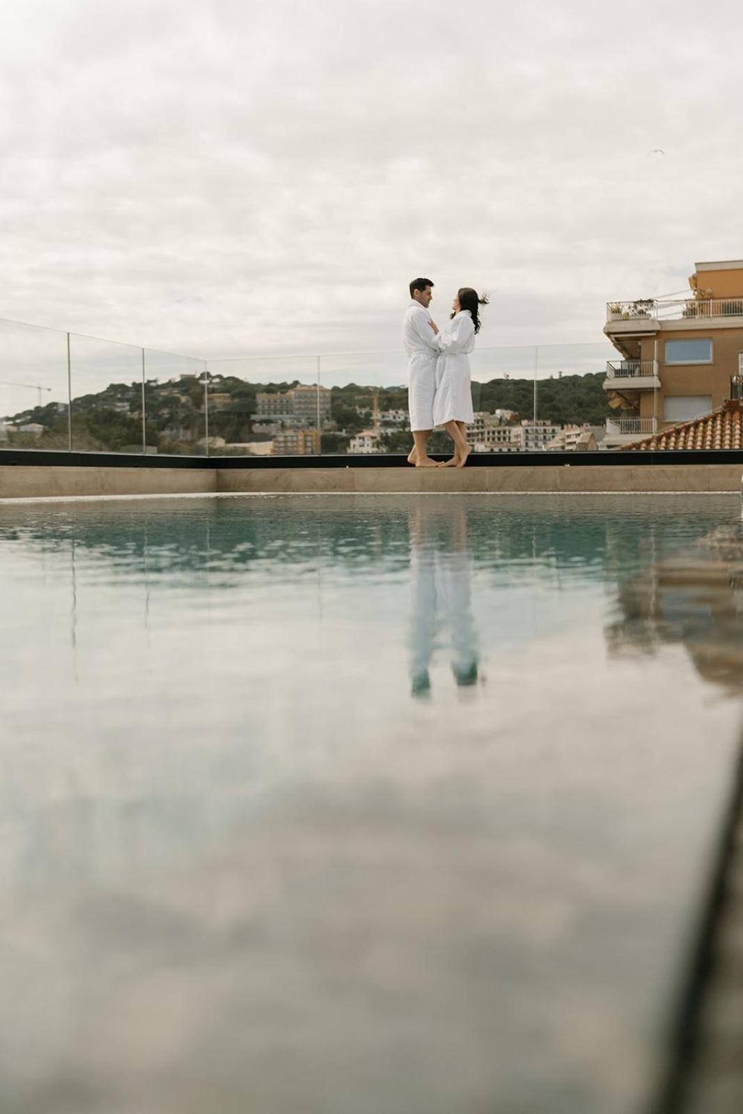 Boutique Hotel Elke Spa Superior ซานต์เฟลิอูเดกีโซลส์ ภายนอก รูปภาพ