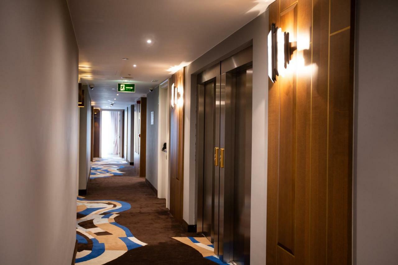 Boutique Hotel Elke Spa Superior ซานต์เฟลิอูเดกีโซลส์ ภายนอก รูปภาพ