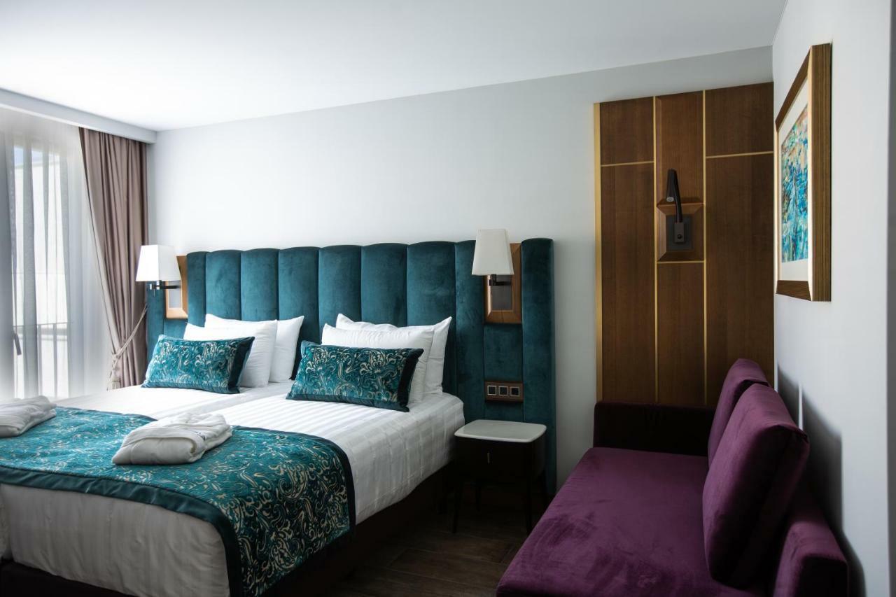 Boutique Hotel Elke Spa Superior ซานต์เฟลิอูเดกีโซลส์ ภายนอก รูปภาพ