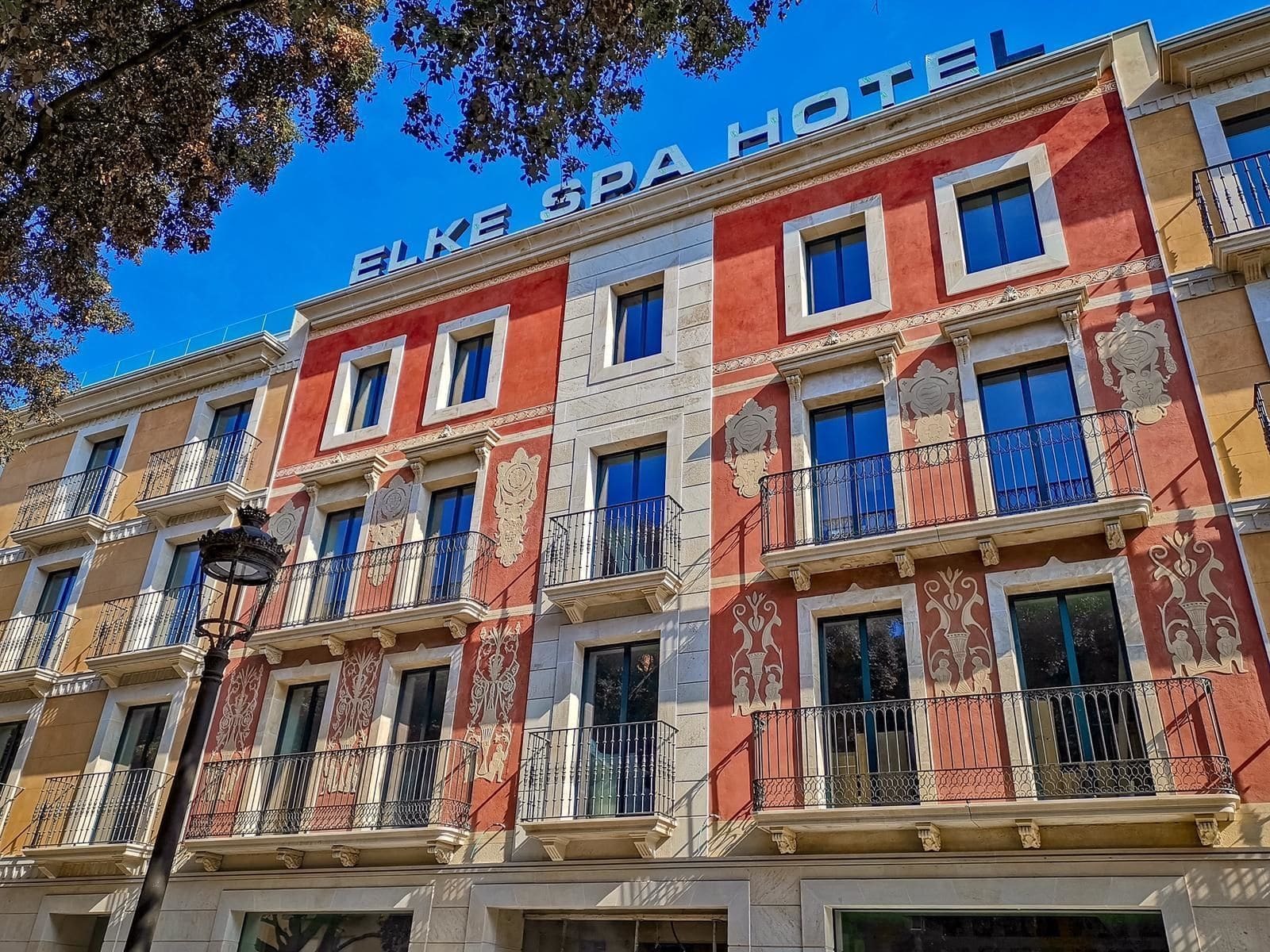 Boutique Hotel Elke Spa Superior ซานต์เฟลิอูเดกีโซลส์ ภายนอก รูปภาพ