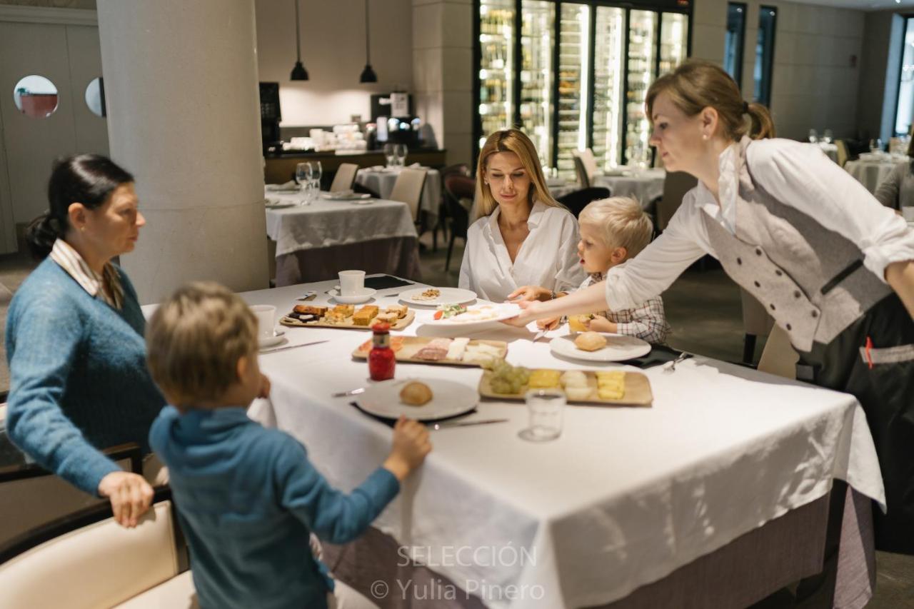 Boutique Hotel Elke Spa Superior ซานต์เฟลิอูเดกีโซลส์ ภายนอก รูปภาพ
